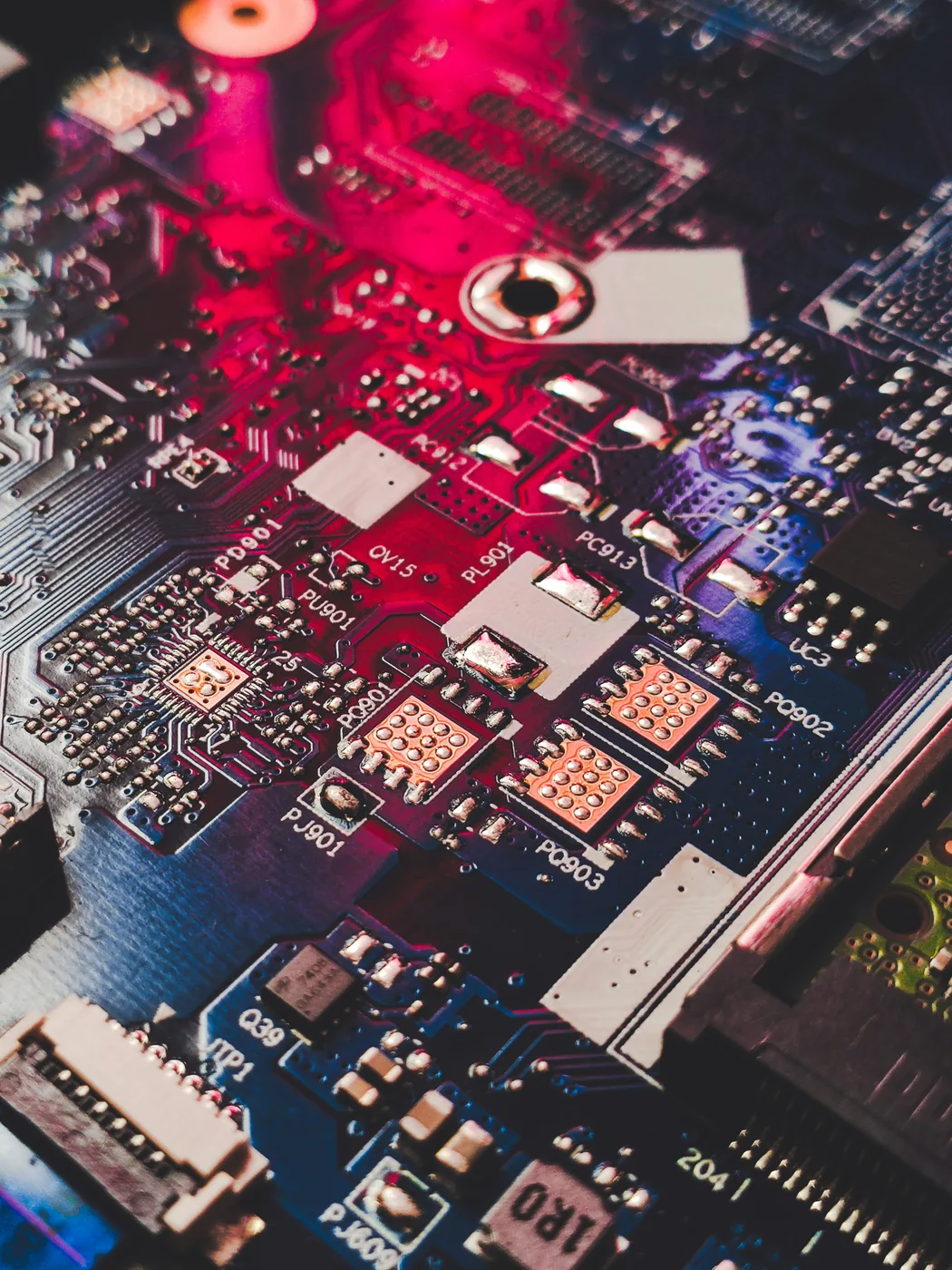 Technology and software company logistics in Huntsville, Alabama — hardware fulfillment, RMA processing, secured storage, and rapid-refresh cycles supporting Cummings Research Park operators
